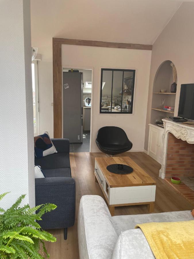Grand Appartement Hypercentre Avec Terrasse Et Parking Поатие Екстериор снимка