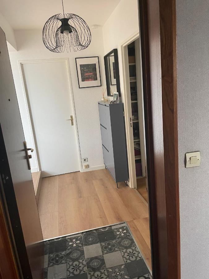 Grand Appartement Hypercentre Avec Terrasse Et Parking Поатие Екстериор снимка