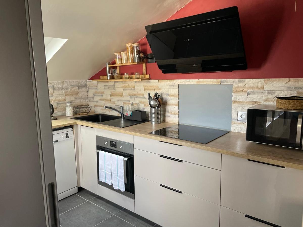 Grand Appartement Hypercentre Avec Terrasse Et Parking Поатие Екстериор снимка