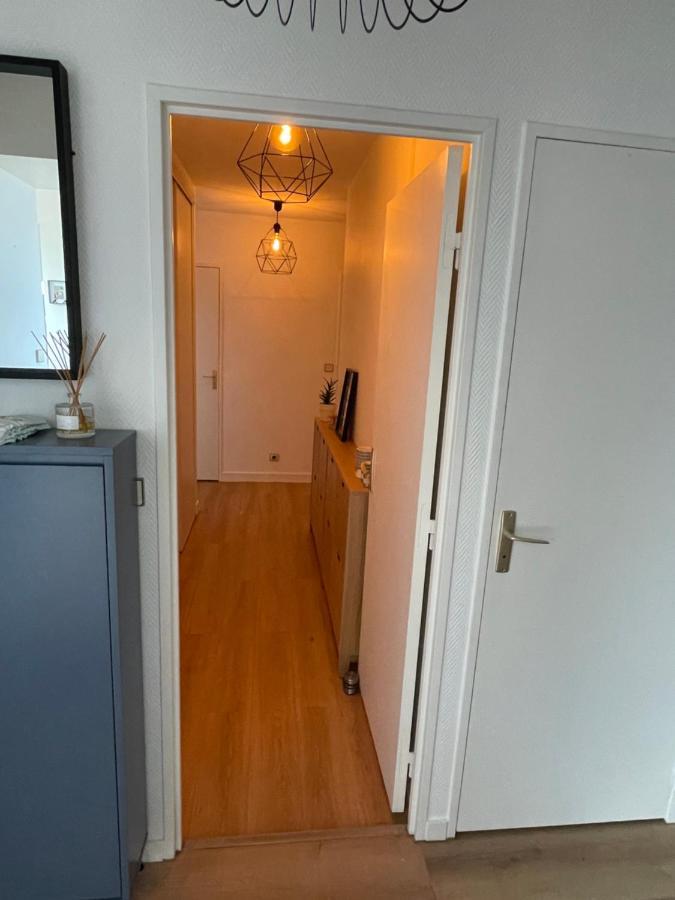 Grand Appartement Hypercentre Avec Terrasse Et Parking Поатие Екстериор снимка